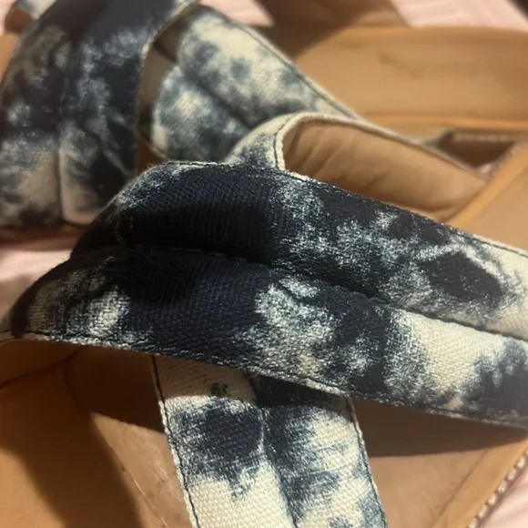 Madewell tie dye sandals size 8 - Picture 2 of 3